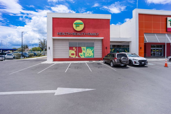 Seventh image of Suite 1-7 Braeton Parkway in Greater Portmore, St. Catherine, Jamaica - property is For Rent