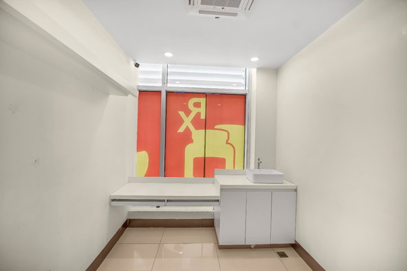 Fourth image of Suite 2-7 Braeton Parkway in Greater Portmore, St. Catherine, Jamaica - property is For Rent