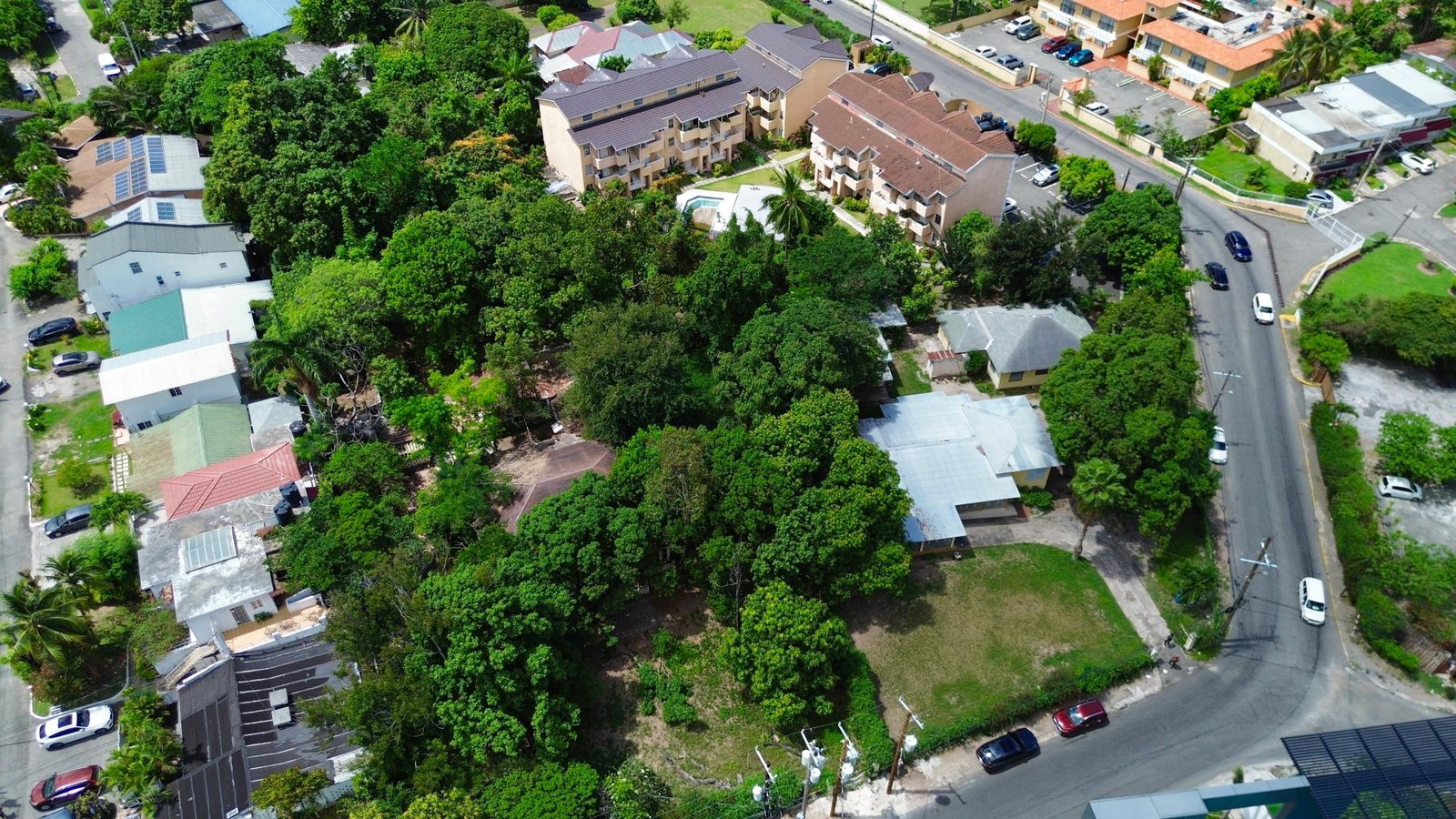 Second image of Waterloo Avenue in Kingston 10, St. Andrew, Jamaica - property is For Sale