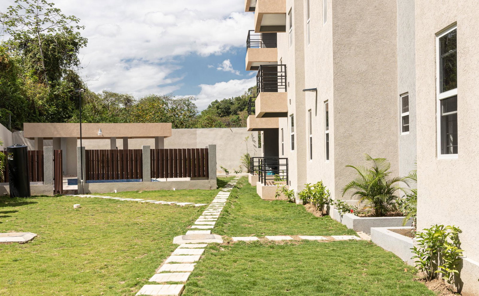 Fourth image of 17-3a Lakehurst Drive in Kingston 8, St. Andrew, Jamaica - property is For Rent