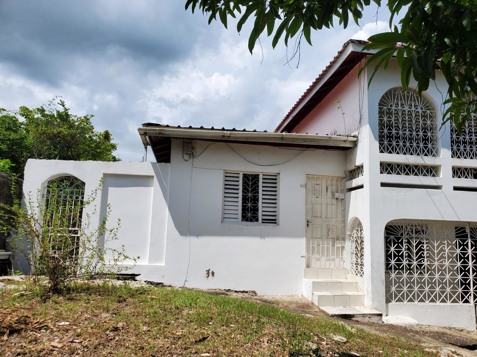 Seventh image of Clayton Heights in May Pen, Clarendon, Jamaica - property is For Sale