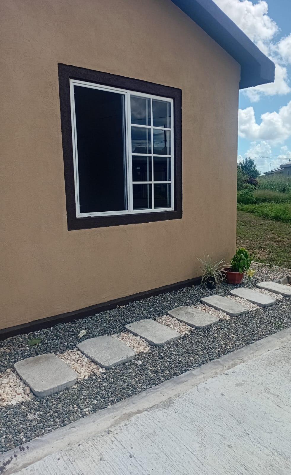 Second image of 7 Bauhinia Place, Pheonix p in Phoenix Park, St. Catherine, Jamaica - property is For Rent