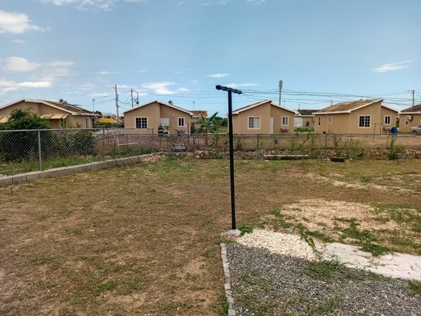 Twenty-Third image of 7 Bauhinia Place, Pheonix p in Phoenix Park, St. Catherine, Jamaica - property is For Rent
