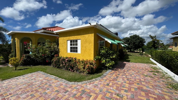 First image of 44 Aqueduct Country Club in Bushy Park, St. Catherine, Jamaica - property is For Rent