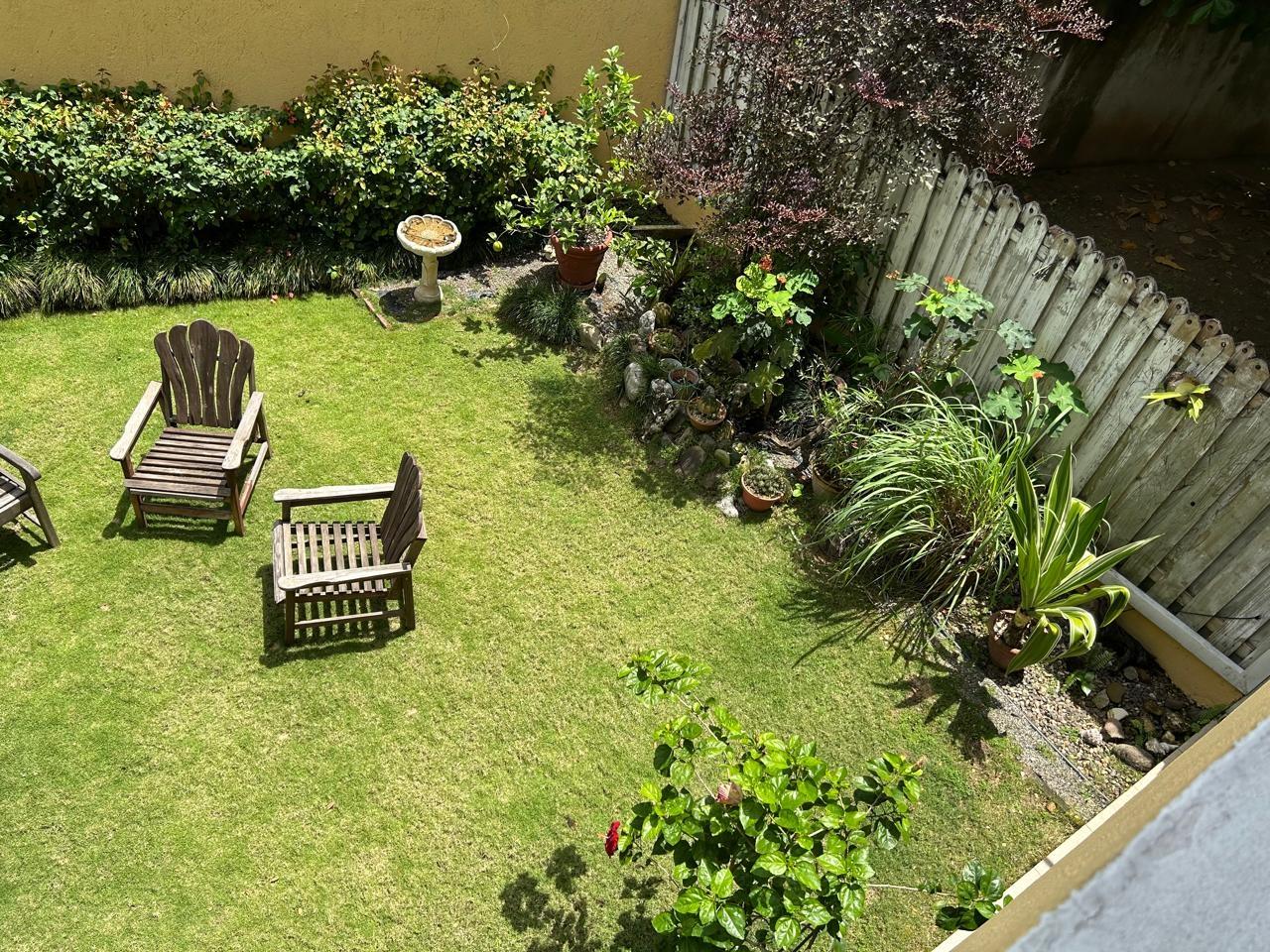 Twenty-Seventh image of th 8.-19-21 Farringdon Drive in Kingston 6, St. Andrew, Jamaica - property is For Rent