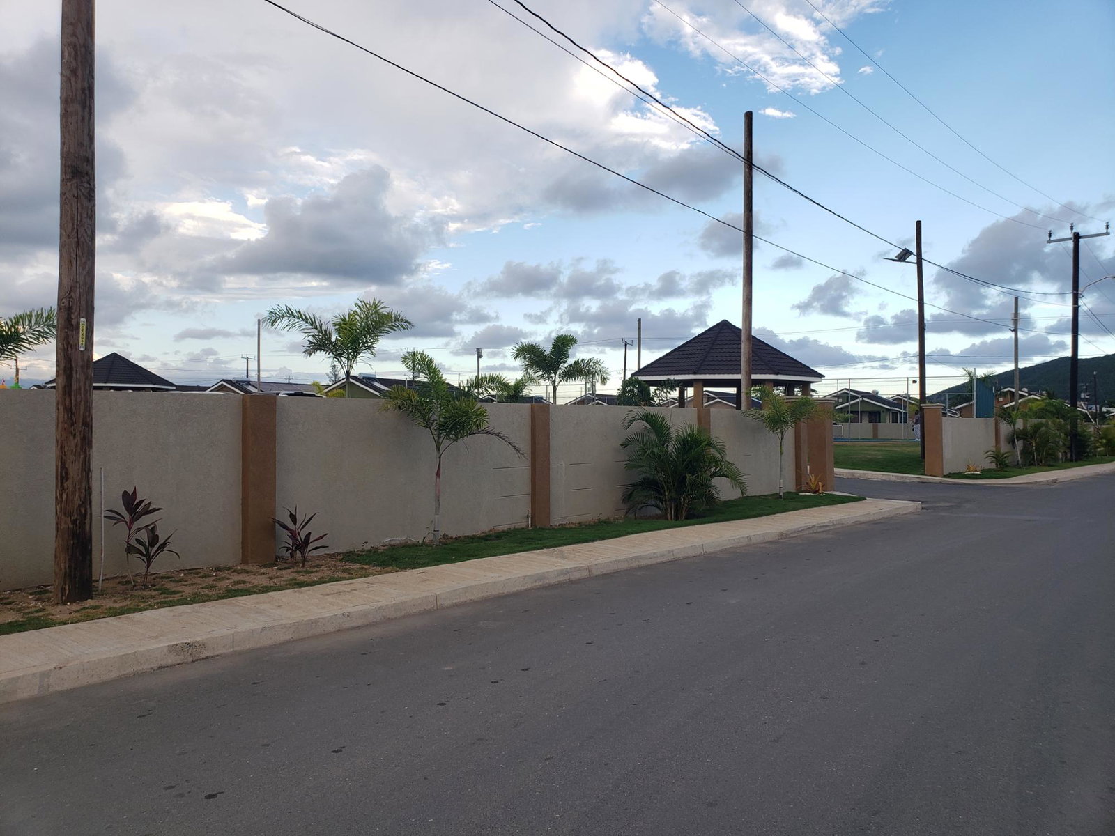 Fourth image of 198 Oak Estate Phase 2 Bernar in Bernard Lodge, St. Catherine, Jamaica - property is For Rent