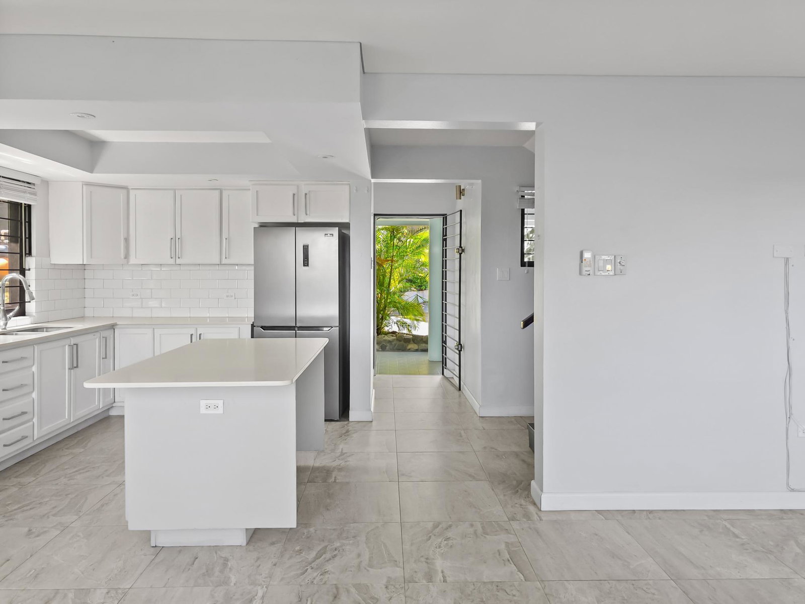 Seventh image of 3-1 Rovan Mews in Kingston 6, St. Andrew, Jamaica - property is For Rent