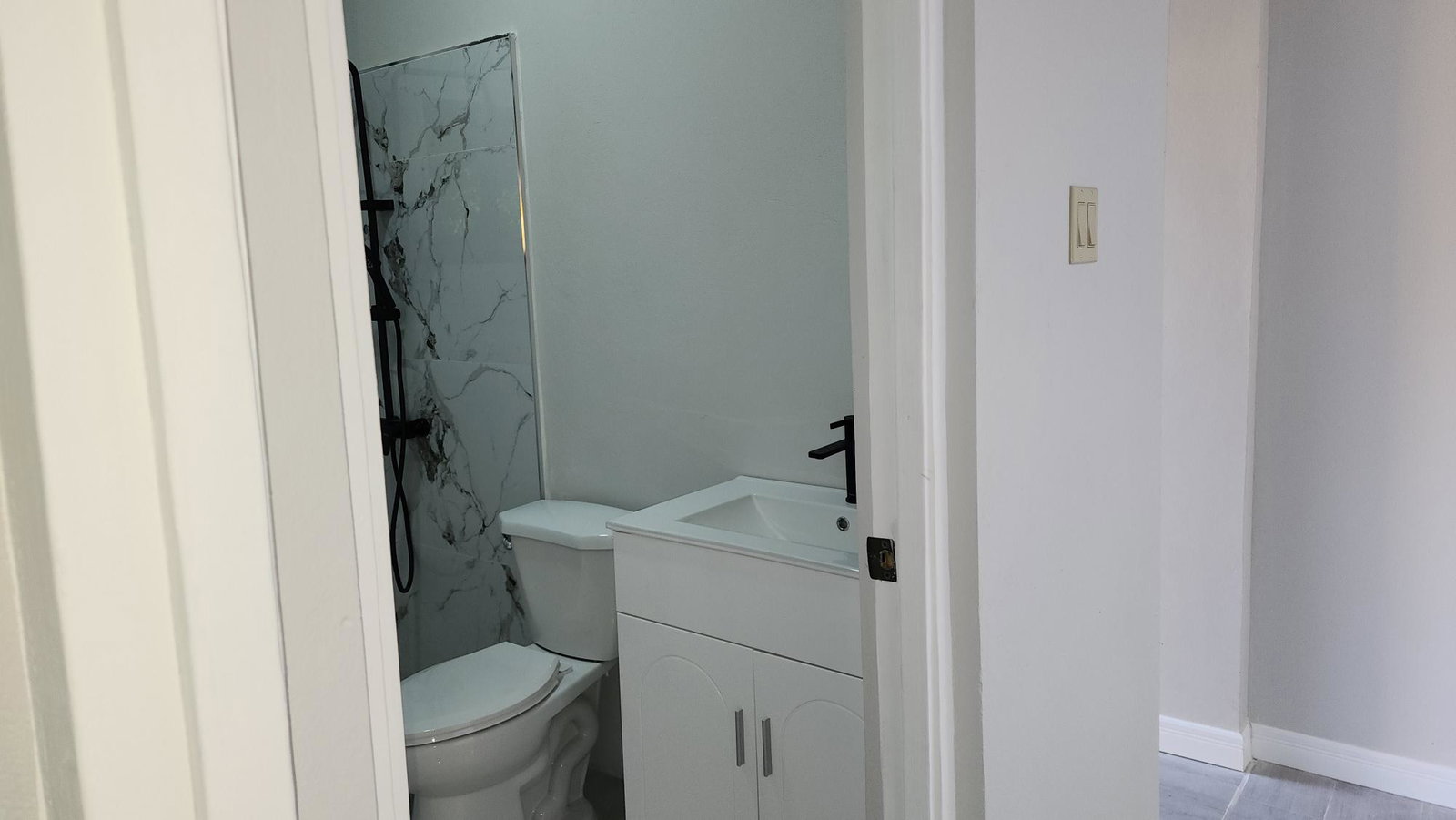 Fifth image of Daytona, Greater Portmore in Daytona, St. Catherine, Jamaica - property is For Rent