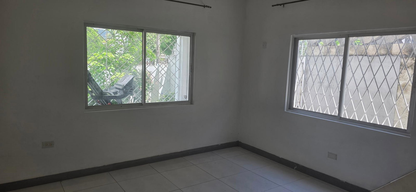 Seventh image of 3 Fairlane Cassia Park, Kingston 10 in Kingston 10, St. Andrew, Jamaica - property is For Sale