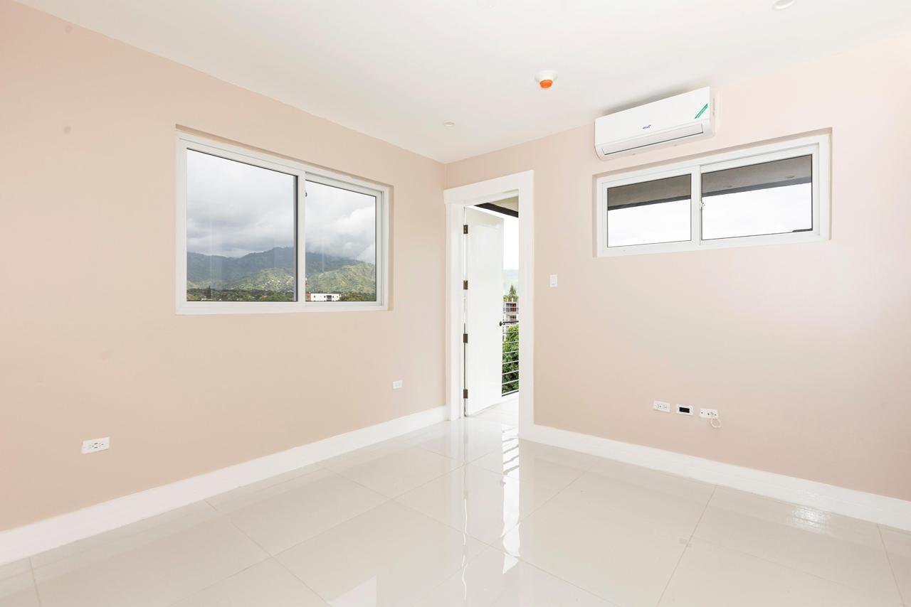 Fourth image of 10- Ottawa Avenue in Kingston 6, St. Andrew, Jamaica - property is For Rent