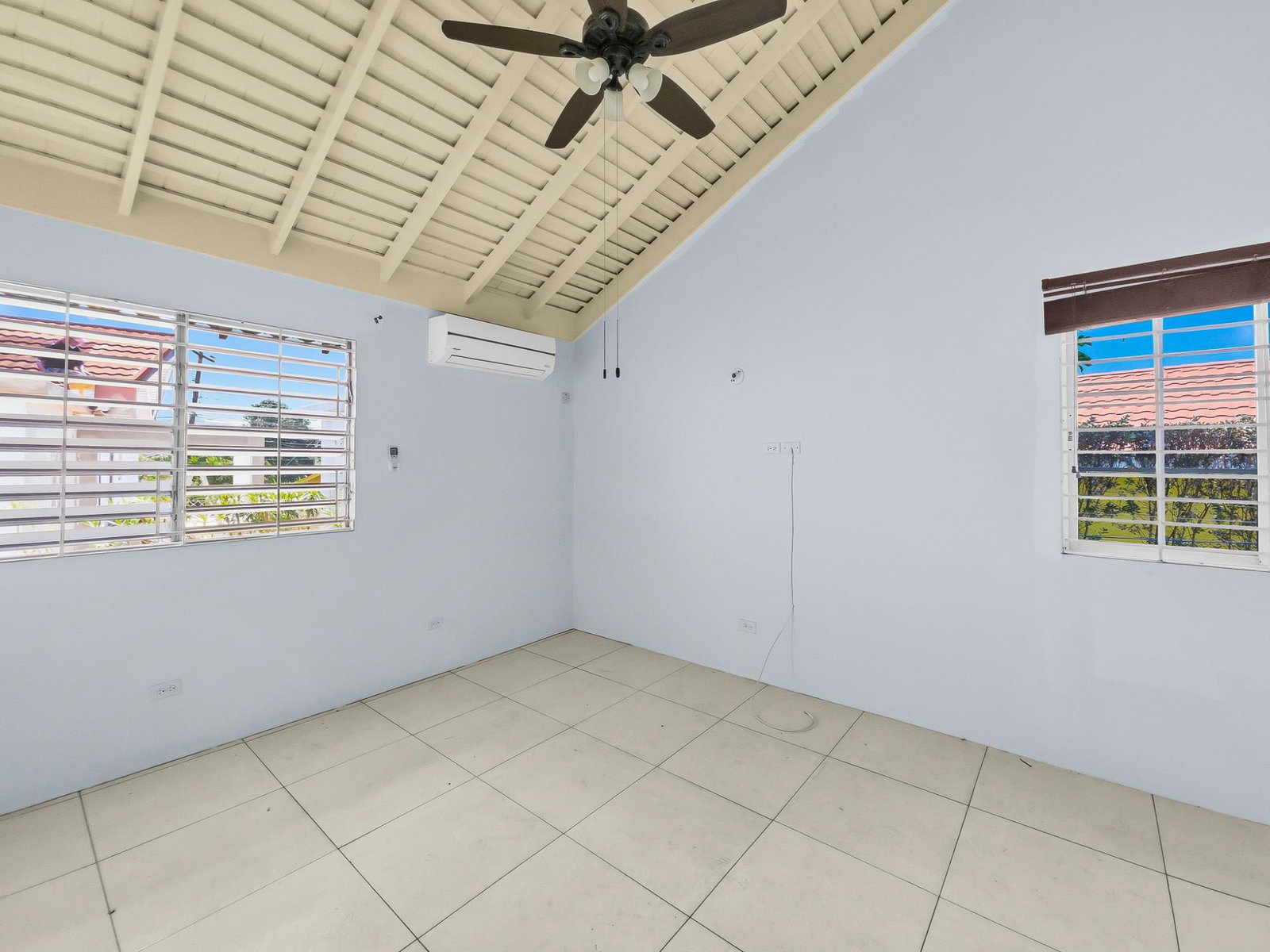 Eleventh image of 3 Whiteford Close in Kingston 6, St. Andrew, Jamaica - property is For Sale