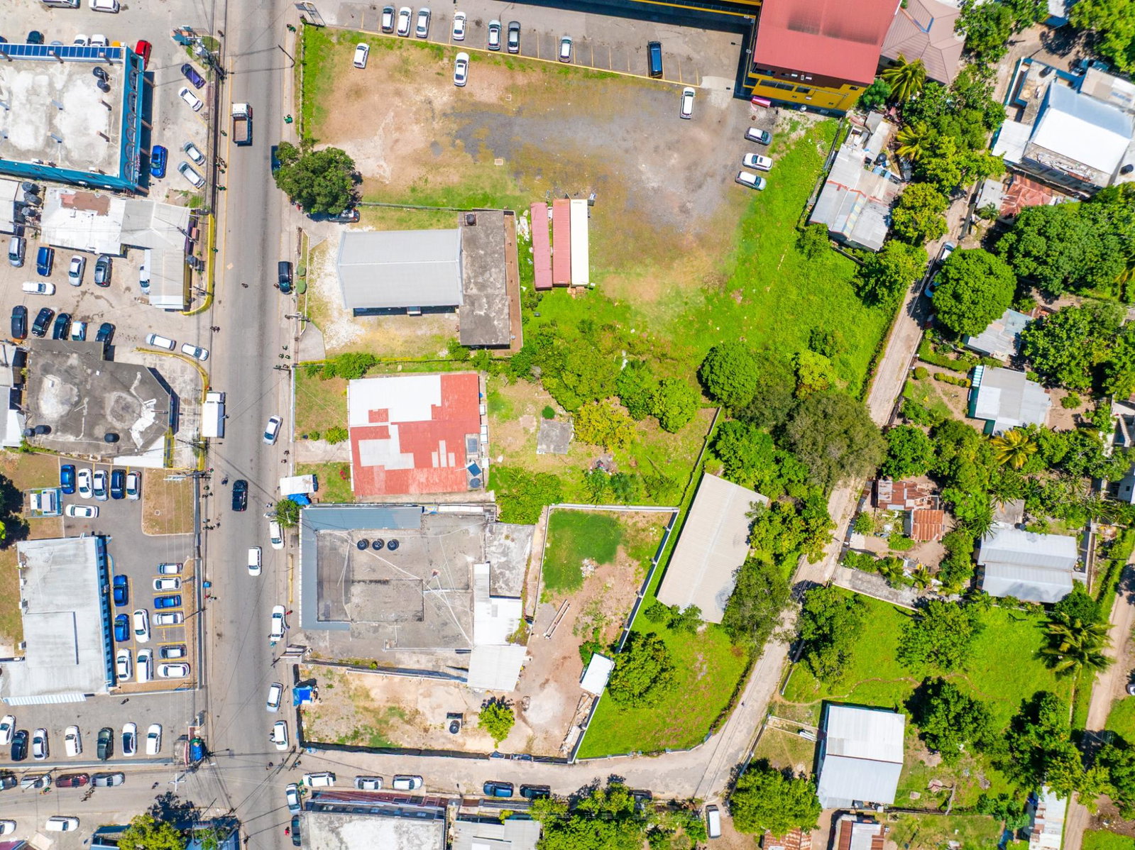 Fifth image of South Street in Old Harbour, St. Catherine, Jamaica - property is For Sale