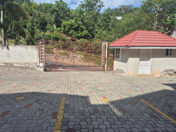 Eleventh image of Apt 7-1 Brentwood Terrace in Kingston 19, St. Andrew, Jamaica - property is For Sale