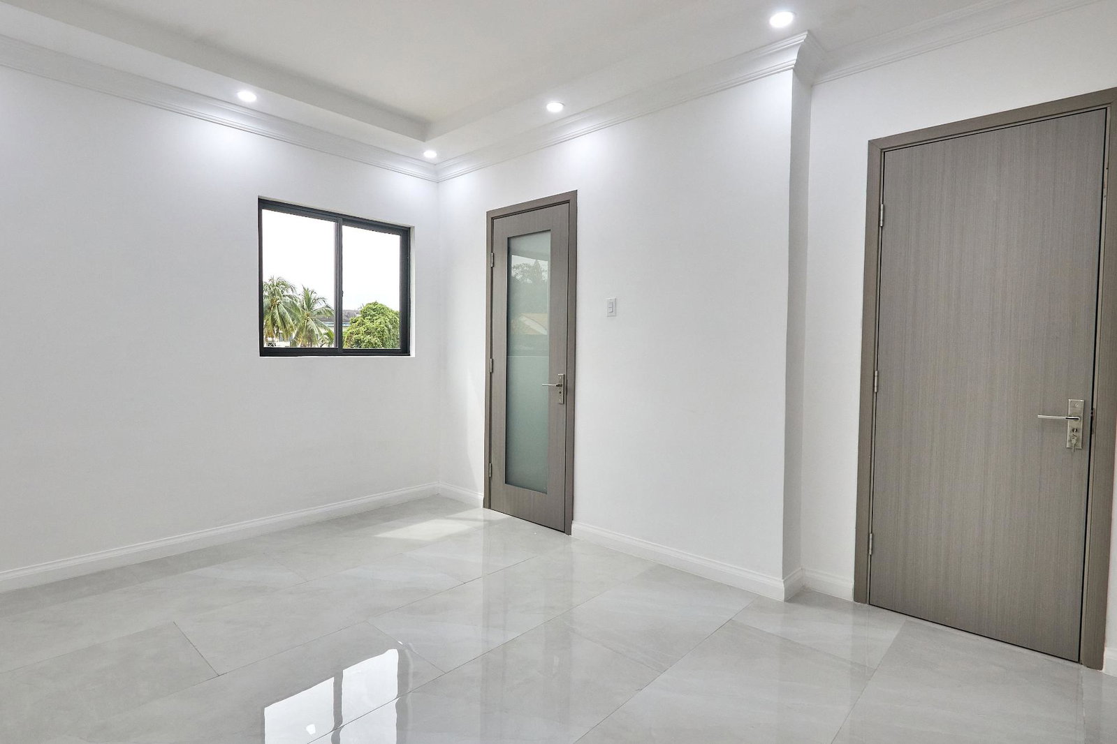 Seventeenth image of 7-5 Farringdon Terrace in Kingston 6, St. Andrew, Jamaica - property is For Rent