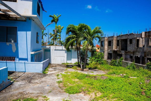 Tenth image of 57 Torado Heights in Ironshore, St. James, Jamaica - property is For Sale