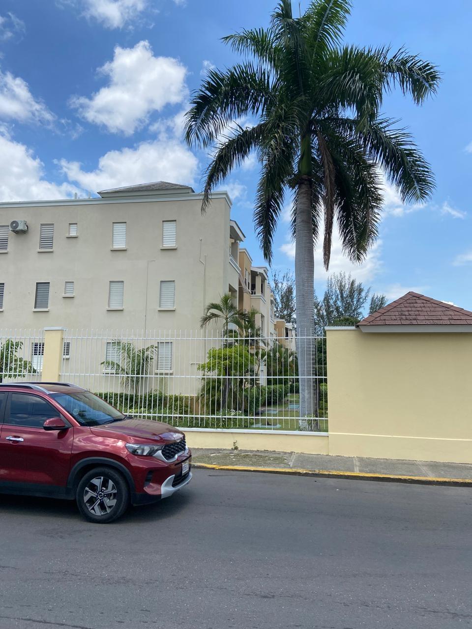 Seventh image of 17-07 Surbiton Road in Kingston 10, St. Andrew, Jamaica - property is For Sale