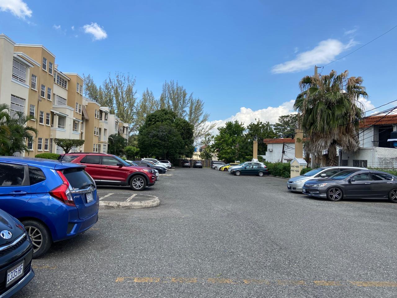 Eighth image of 17-07 Surbiton Road in Kingston 10, St. Andrew, Jamaica - property is For Sale