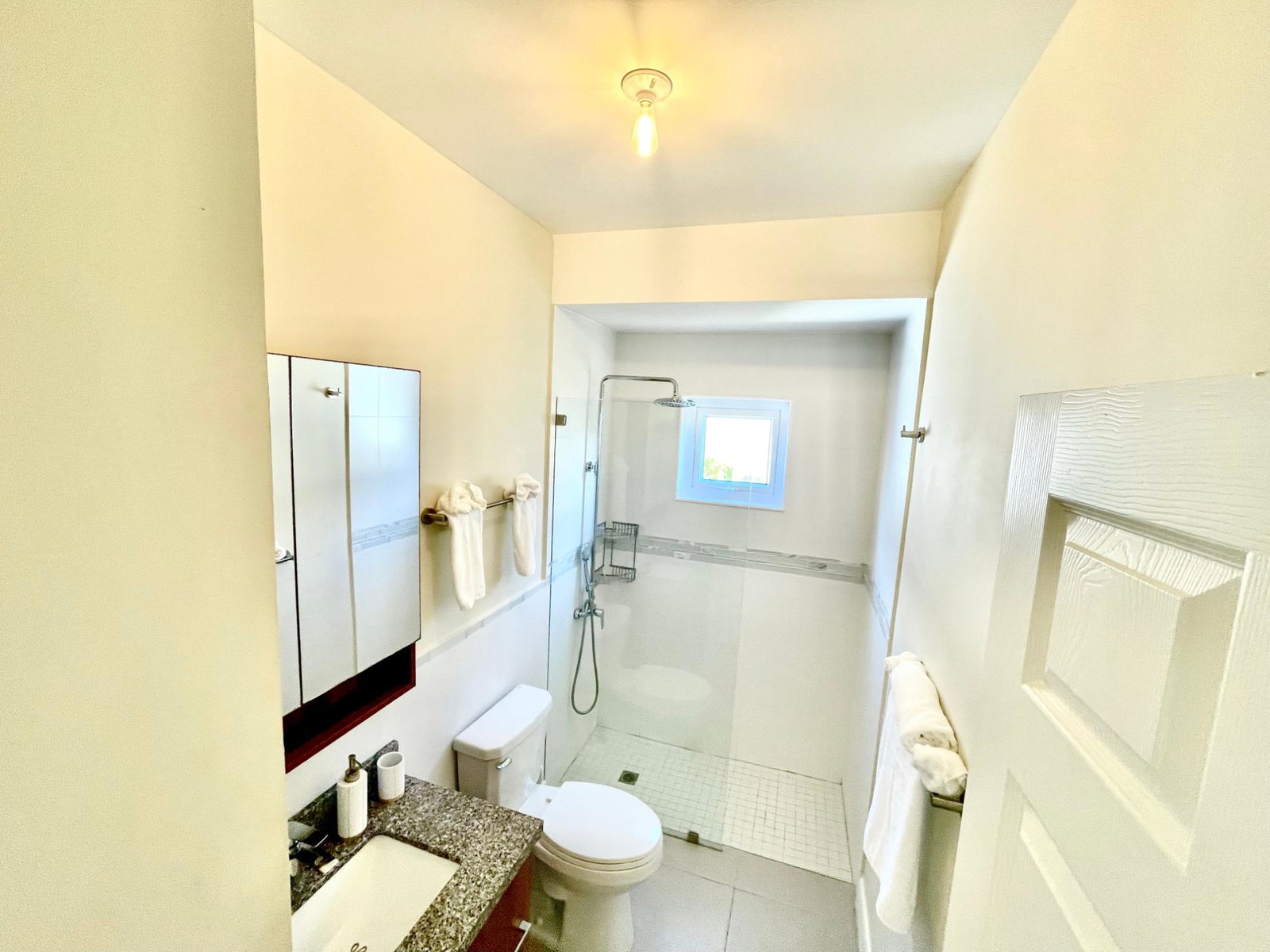 Fifth image of Ocean Pointe in Lucea, Hanover, Jamaica - property is For Rent