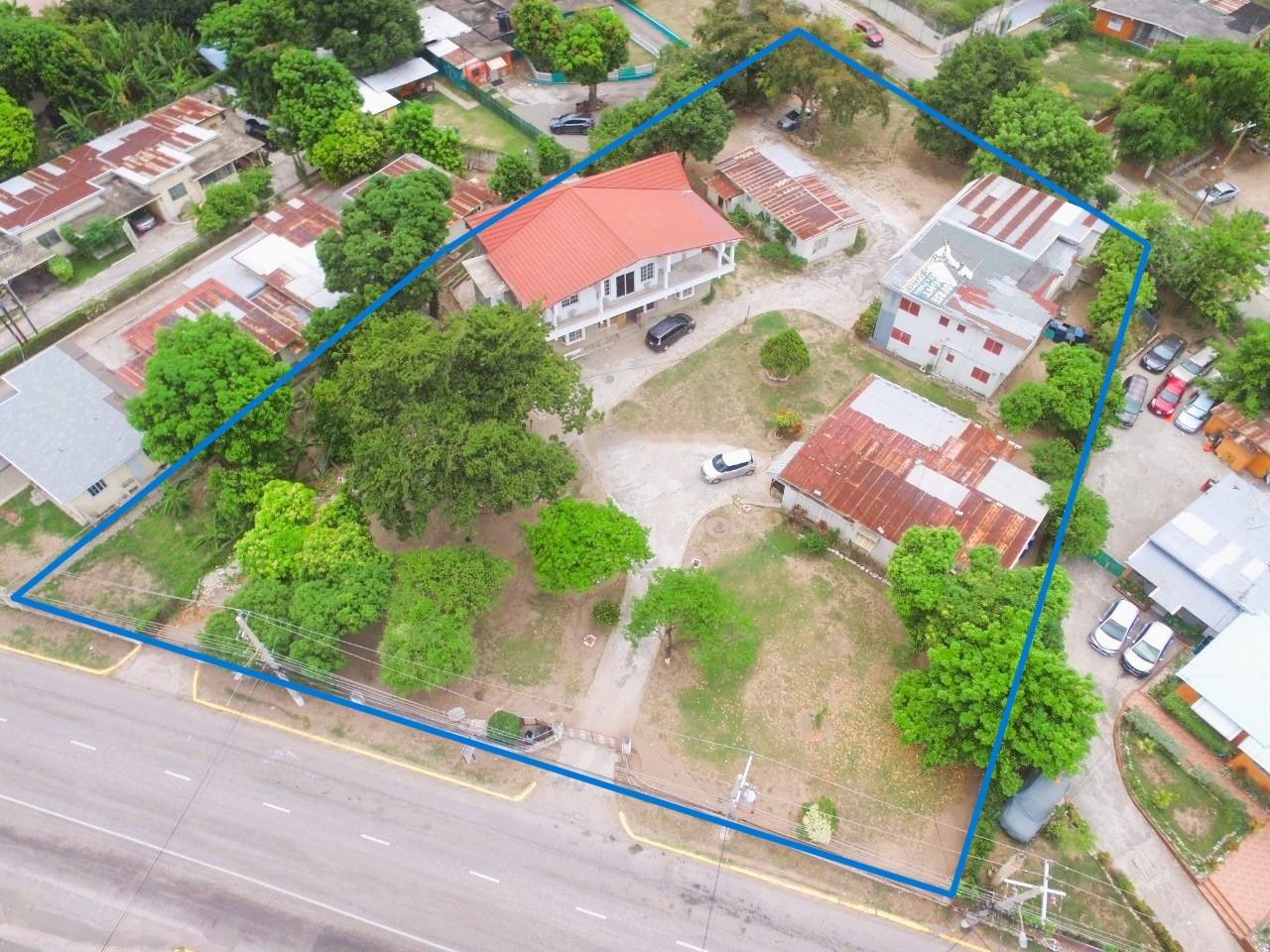 Eighth image of 38 Upper Waterloo Road in Kingston 8, St. Andrew, Jamaica - property is For Sale
