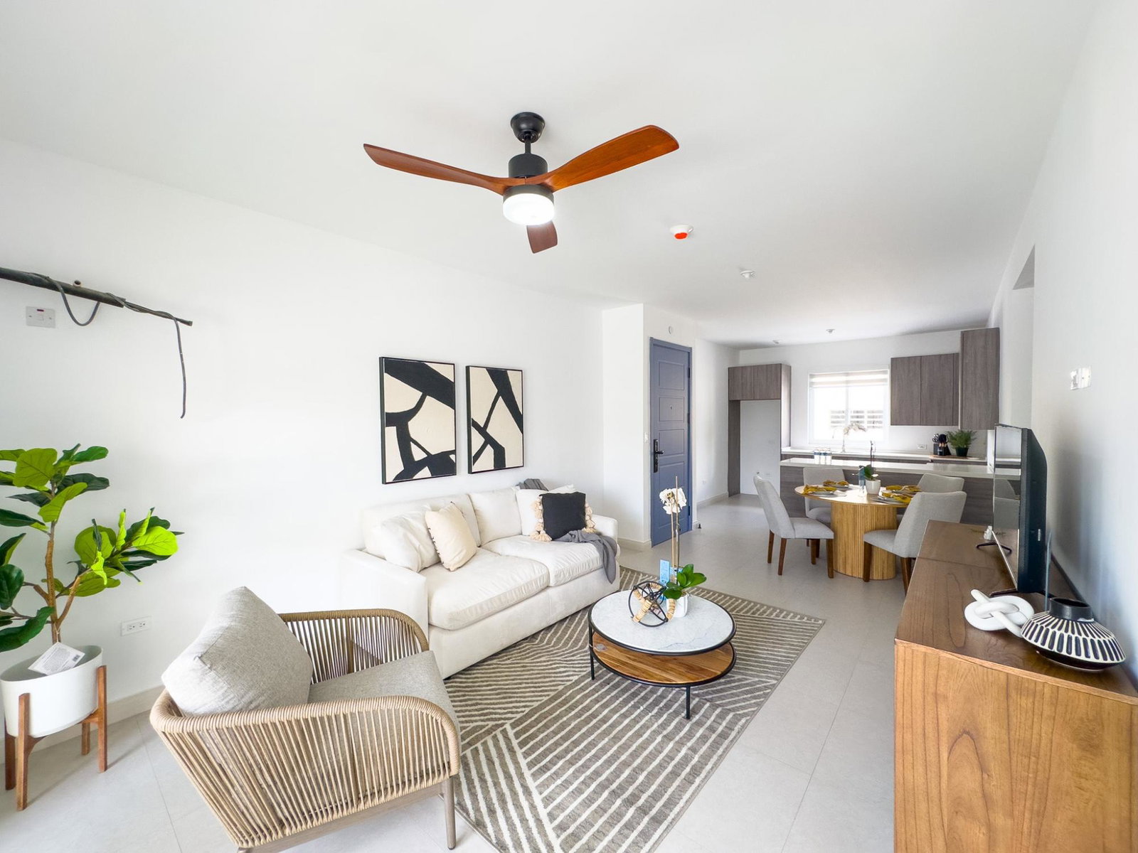 Seventh image of 602-44 Upper Waterloo Road in Kingston 8, St. Andrew, Jamaica - property is For Sale