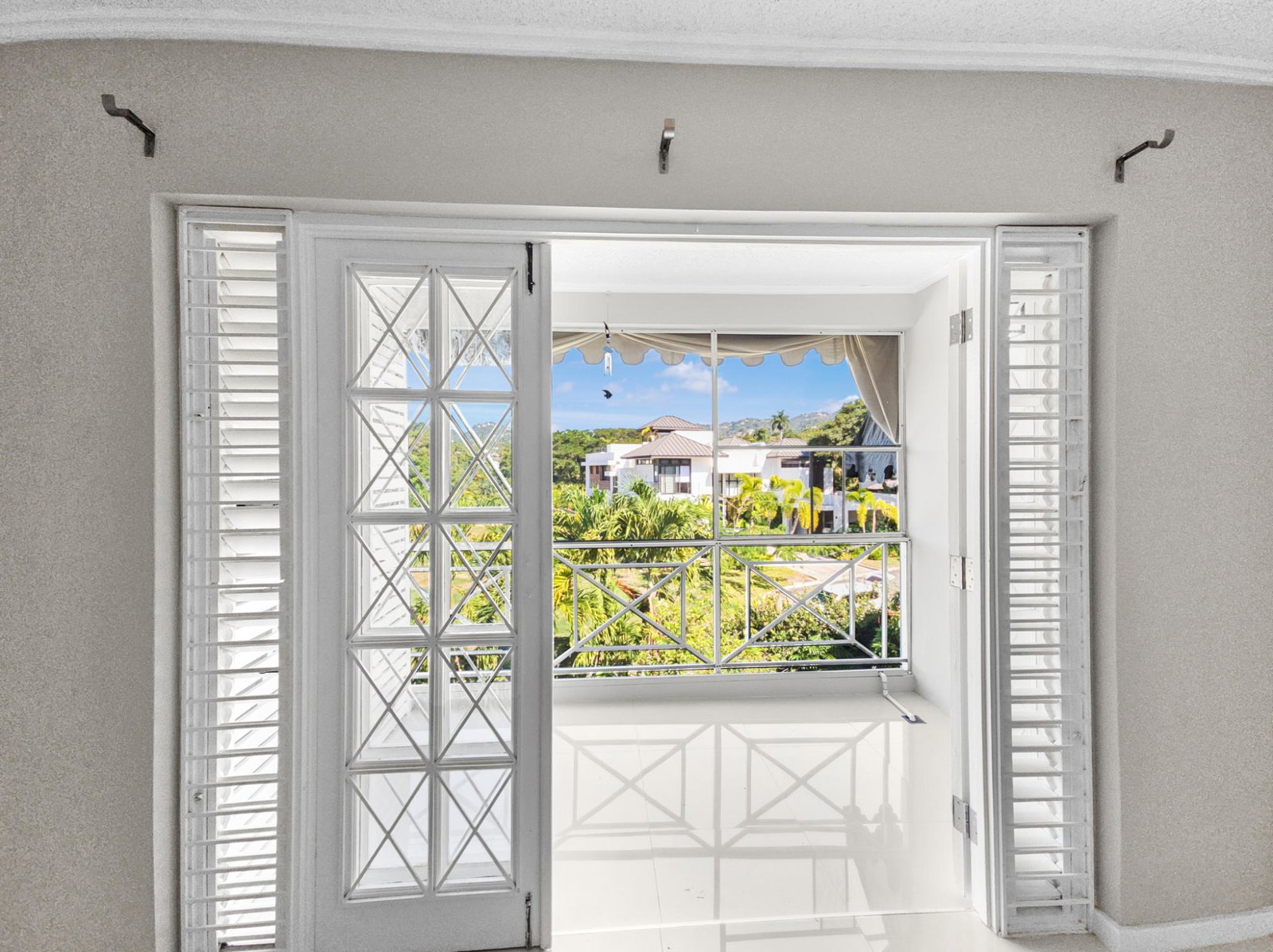 Seventh image of 535-1a Norbrook Road, Kingston8 in Kingston 8, St. Andrew, Jamaica - property is For Rent