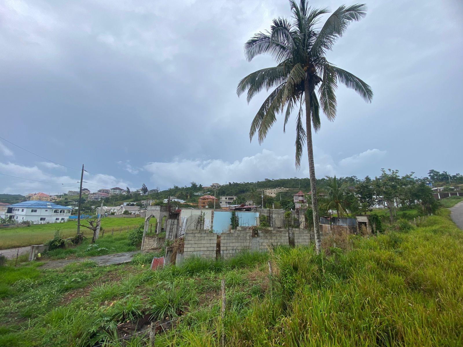 Second image of Spur Tree rd in Spur Tree, Manchester, Jamaica - property is For Sale