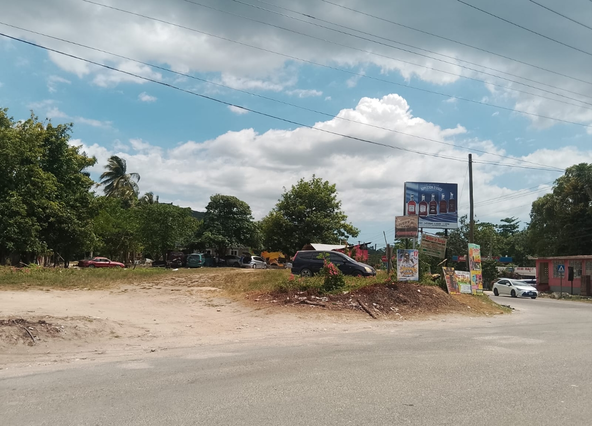 Sixth image of Tombstone/lacovia Main ro in Lacovia, St. Elizabeth, Jamaica - property is For Sale