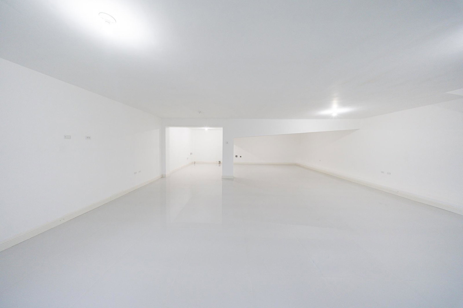 Eleventh image of Th-a2-2 Lipscombe Ave in Kingston 9, St. Andrew, Jamaica - property is For Sale
