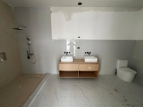 Sixteenth image of 11-93 Border Avenue in Kingston 19, St. Andrew, Jamaica - property is For Sale