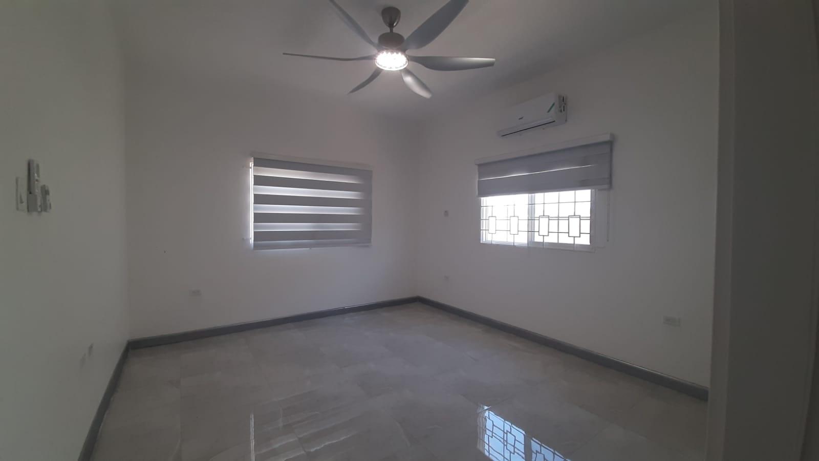 Fourteenth image of 41 Oakridge Circle Block d in Greater Portmore, St. Catherine, Jamaica - property is For Rent