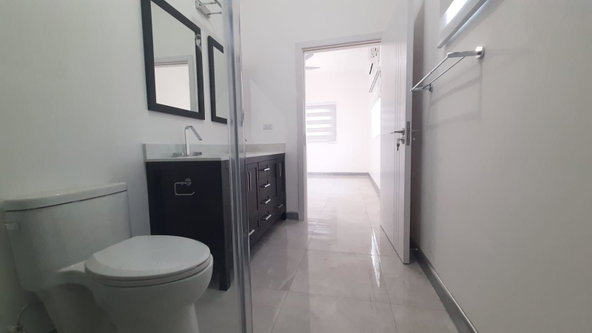 Sixteenth image of 41 Oakridge Circle Block d in Greater Portmore, St. Catherine, Jamaica - property is For Rent