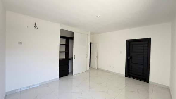 Seventh image of 2 5 Beatrice Cres, Patr in Kingston 20, St. Andrew, Jamaica - property is For Sale