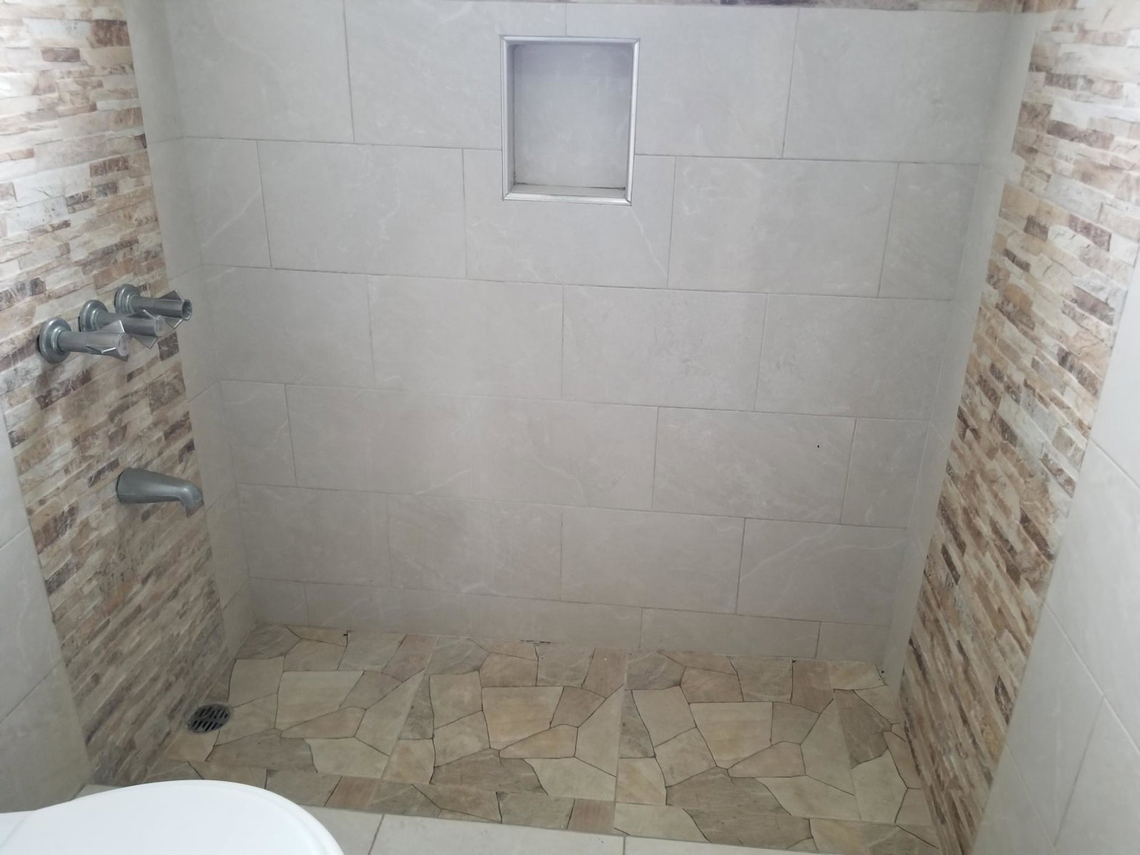 Tenth image of Mahoe Drive, Hartlands in Spanish Town, St. Catherine, Jamaica - property is For Sale