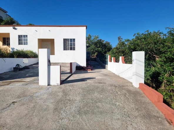 First image of 269 Upper Fort, Hellshire in HELLSHIRE HILLS, St. Catherine, Jamaica - property is For Rent