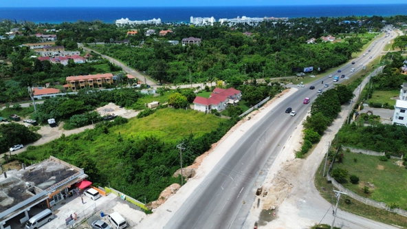 Seventh image of 2- Draxhall in Drax Hall Estate, St. Ann, Jamaica - property is For Rent