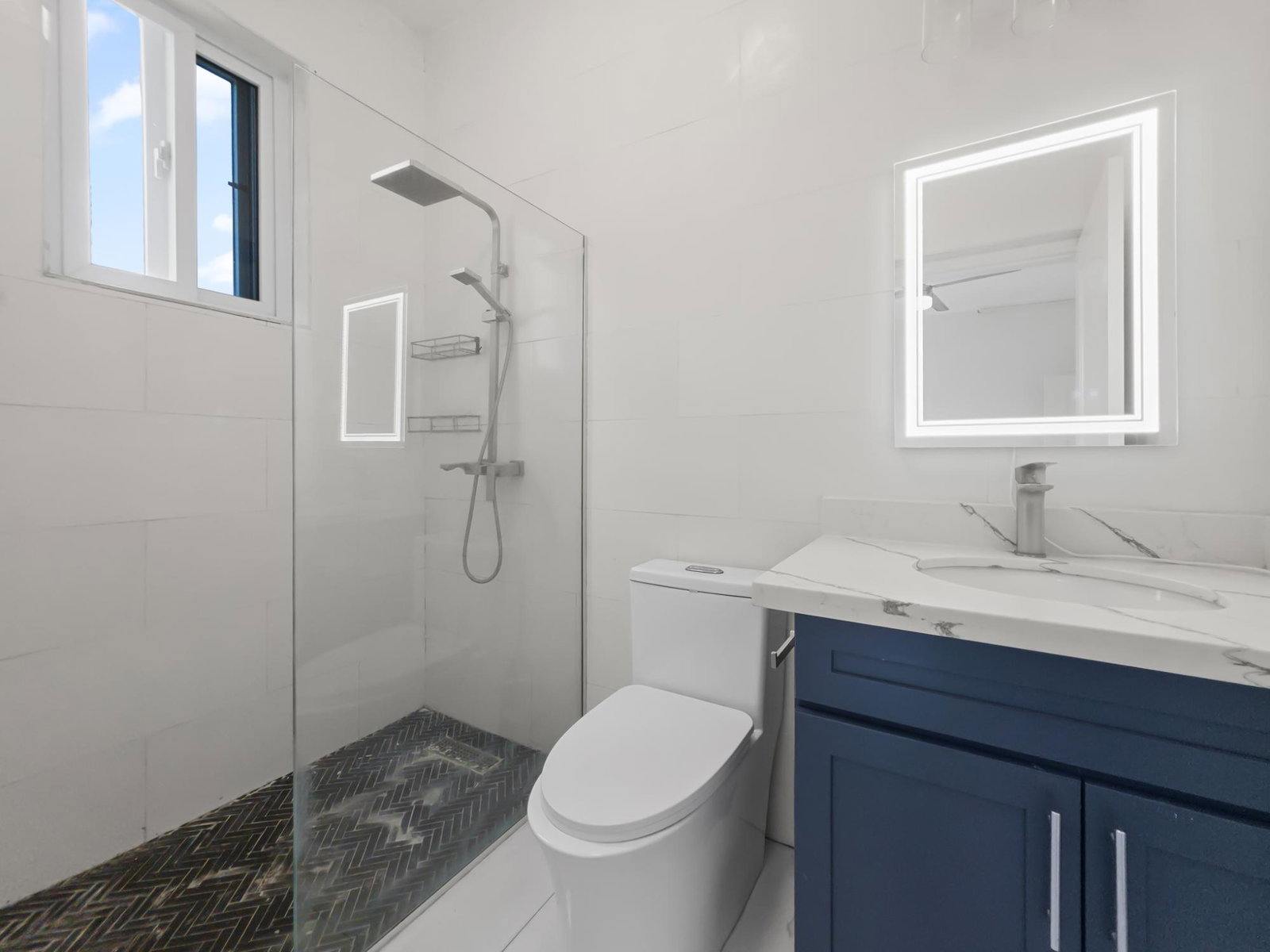 Twelfth image of 15-56 Paddington Terrace in Kingston 6, St. Andrew, Jamaica - property is For Rent