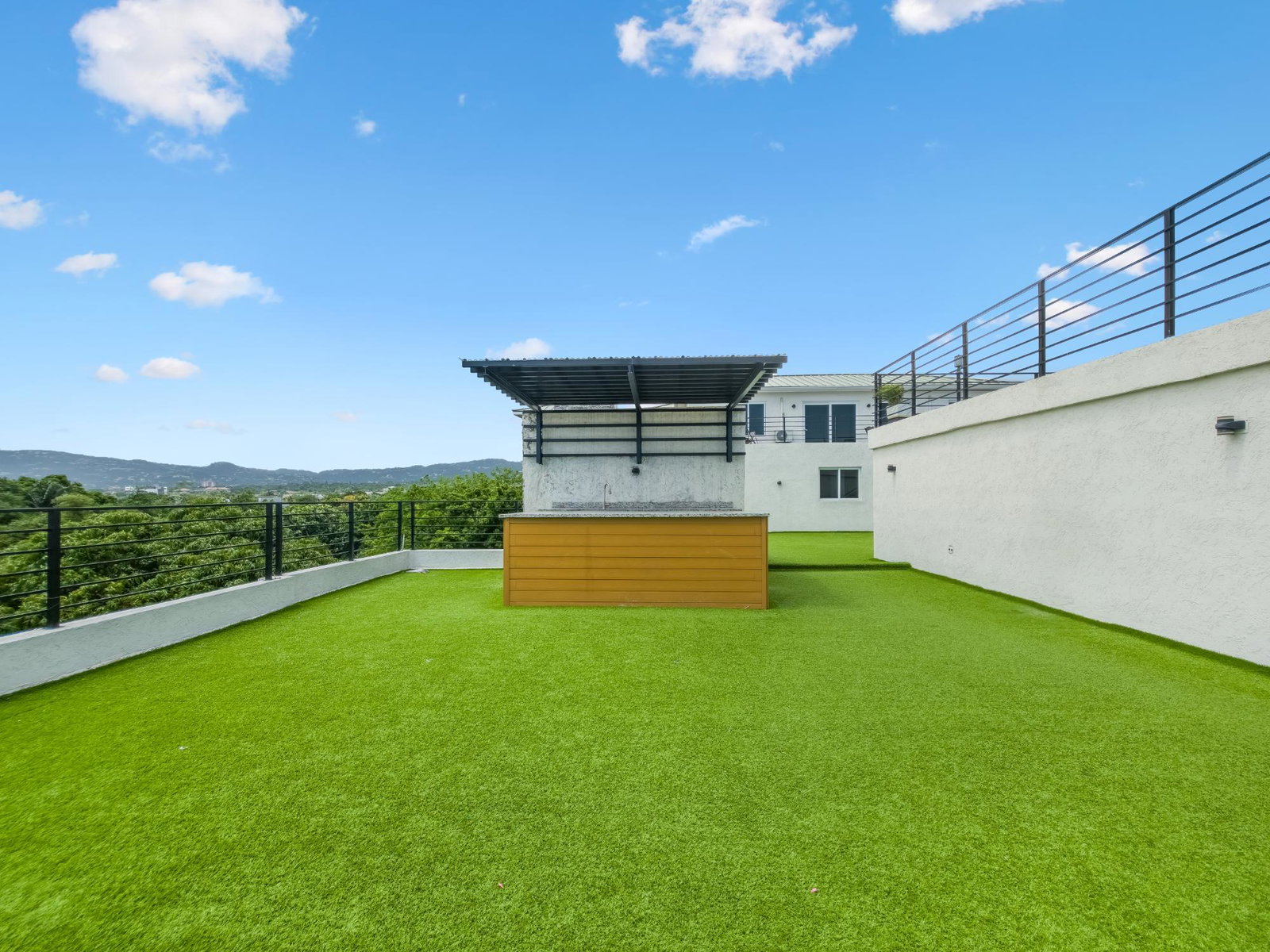 Fourteenth image of 15-56 Paddington Terrace in Kingston 6, St. Andrew, Jamaica - property is For Rent