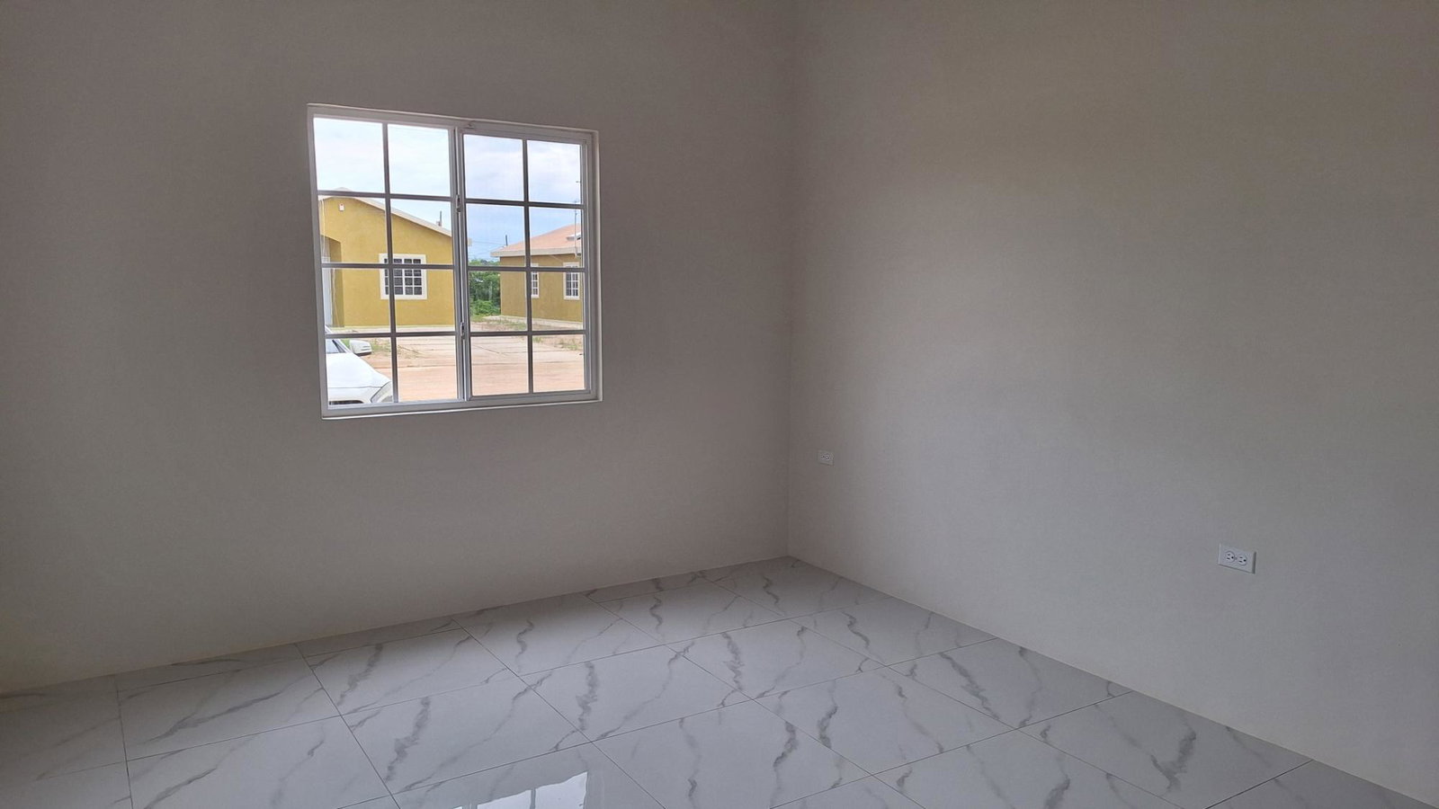 Seventh image of 1588-1588 Phoenix Park Village 11 p in Phoenix Park, St. Catherine, Jamaica - property is For Sale