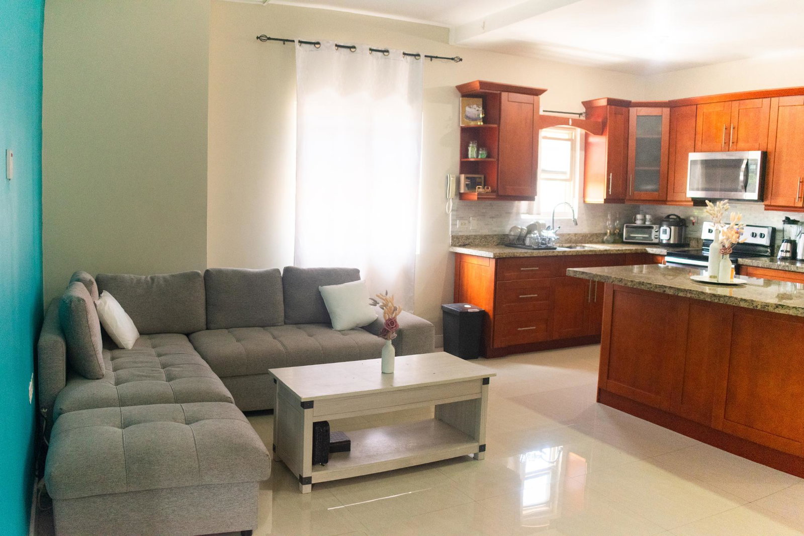 Fourth image of 10-18 Edingburgh Avenue in Kingston 10, St. Andrew, Jamaica - property is For Rent