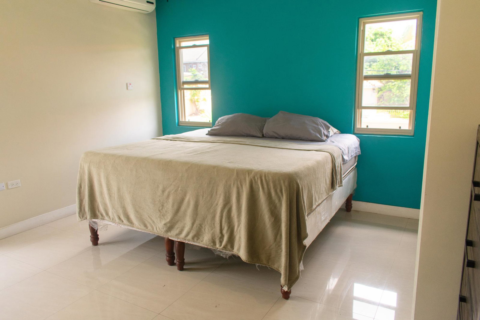 Sixth image of 10-18 Edingburgh Avenue in Kingston 10, St. Andrew, Jamaica - property is For Rent