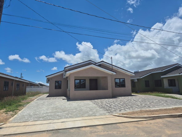 Third image of 194- Oak Estate in Bernard Lodge, St. Catherine, Jamaica - property is For Rent