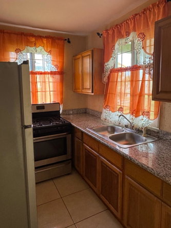Fourth image of 140 Jordan Drive Seville Mead in Spanish Town, St. Catherine, Jamaica - property is For Rent