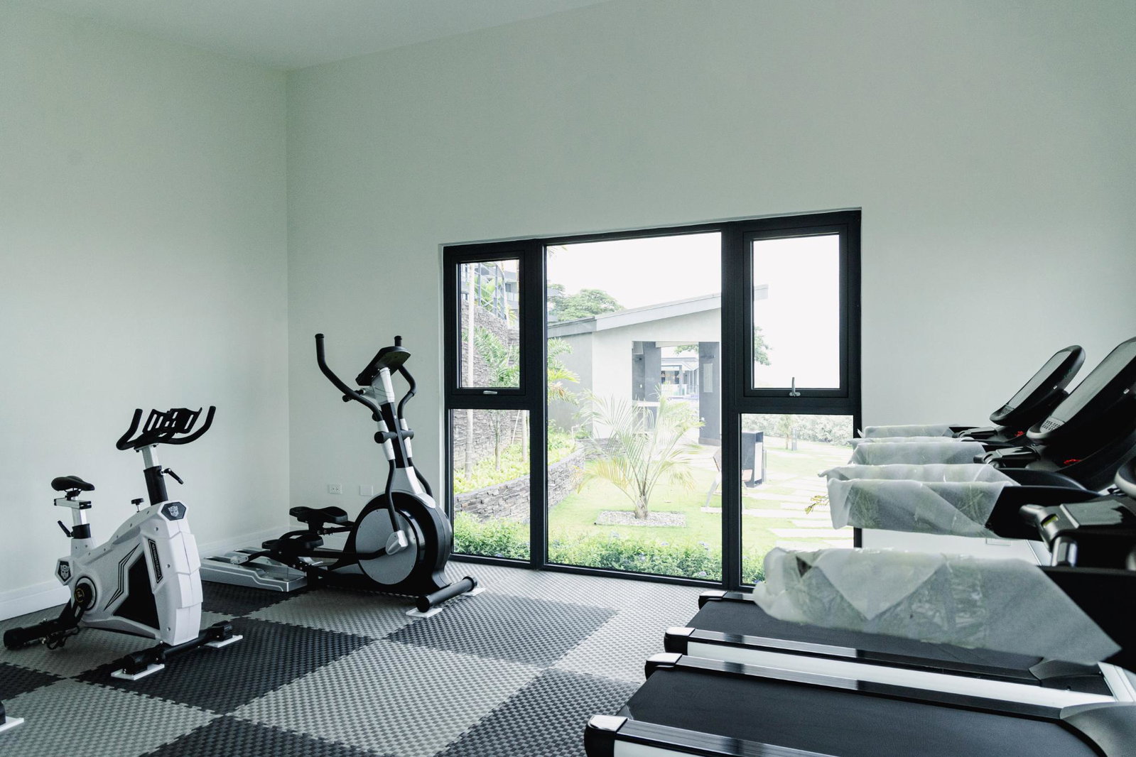 Eighteenth image of 30- Spyglass, Tavistock Terra in Kingston 6, St. Andrew, Jamaica - property is For Sale