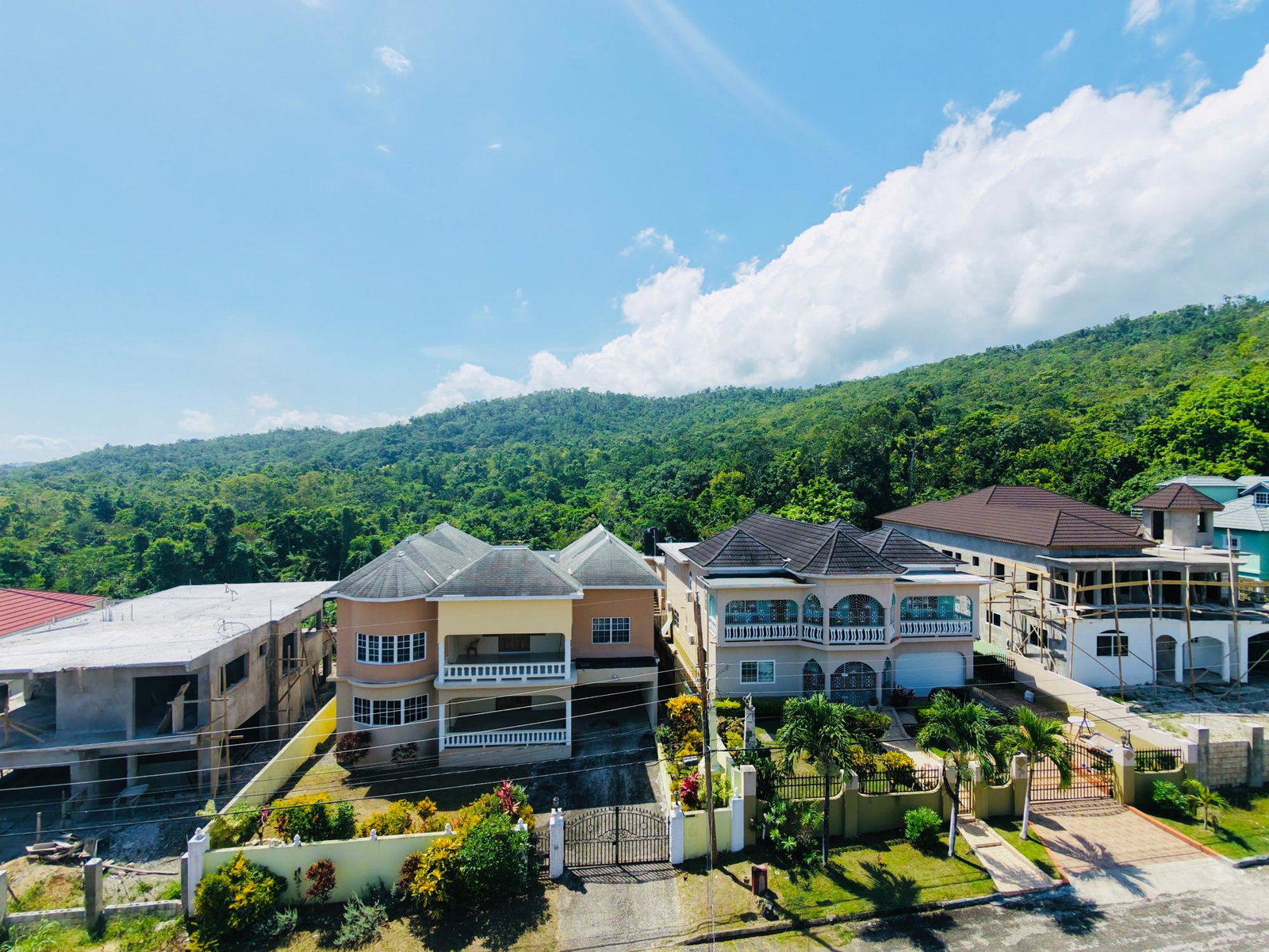 Fifth image of 189 Genova Drive in Vista Del Mar, St. Ann, Jamaica - property is For Sale