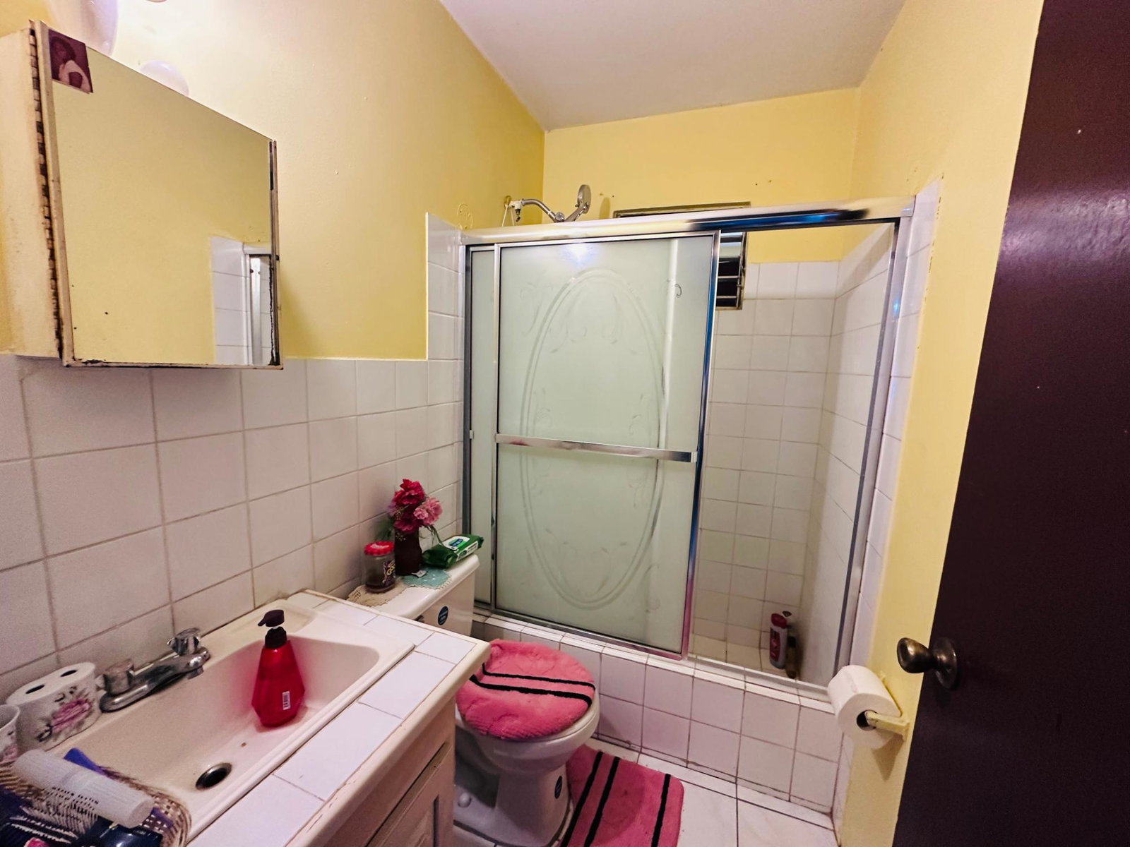 Eleventh image of 8th Barracuda Way in Greater Portmore, St. Catherine, Jamaica - property is For Sale