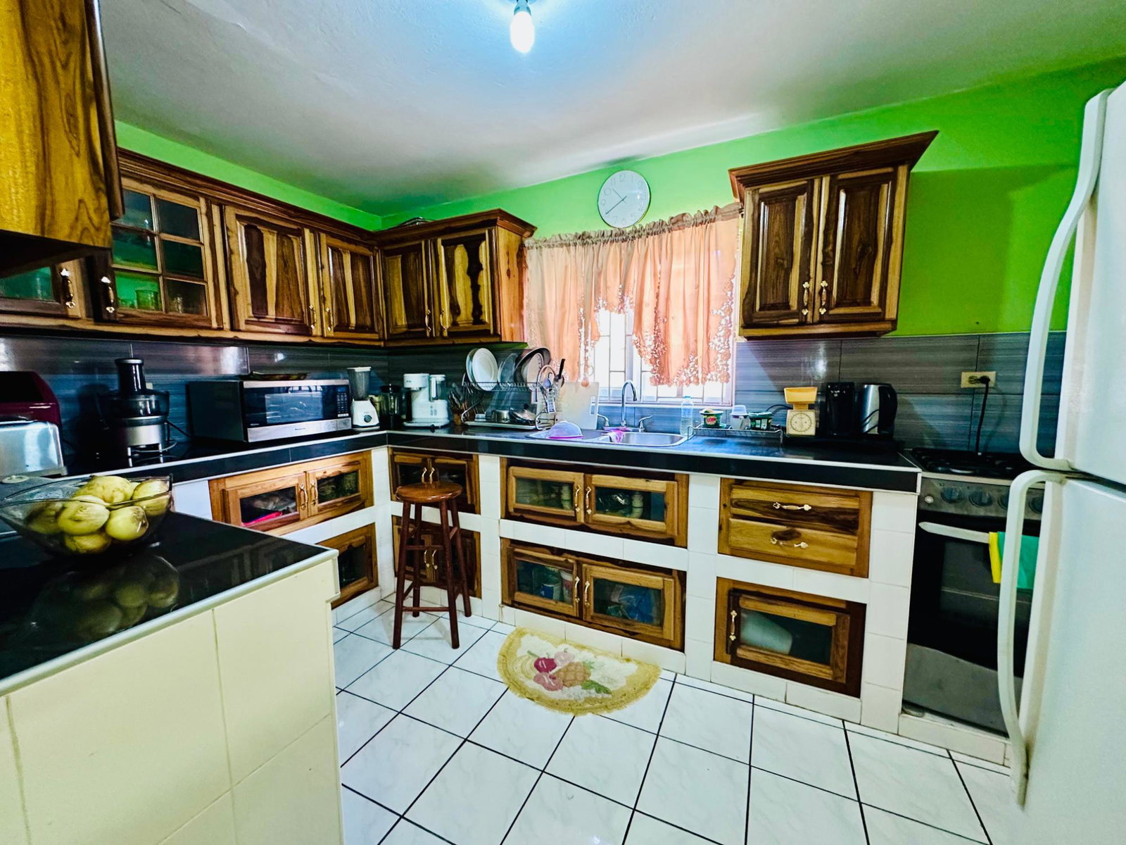 Seventh image of 8th Barracuda Way in Greater Portmore, St. Catherine, Jamaica - property is For Sale