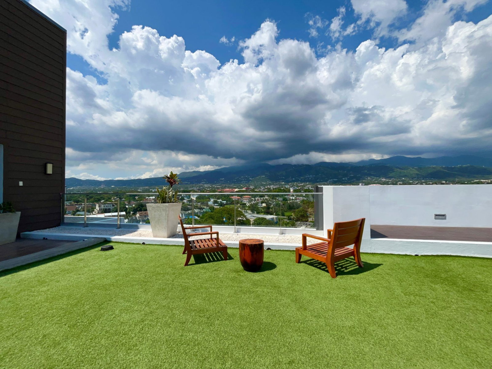 Twentieth image of 108- 21 Braemar Avenue, Via at in Kingston 5, St. Andrew, Jamaica - property is For Rent