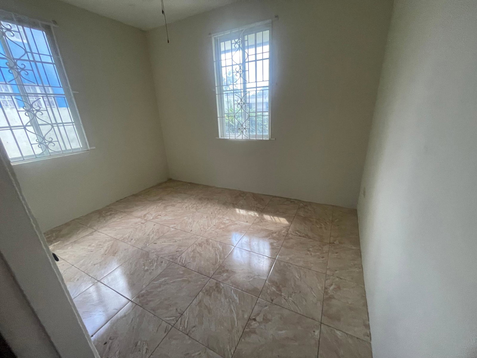 Tenth image of 34 Palmetto Avenue in Kingston 6, St. Andrew, Jamaica - property is For Rent