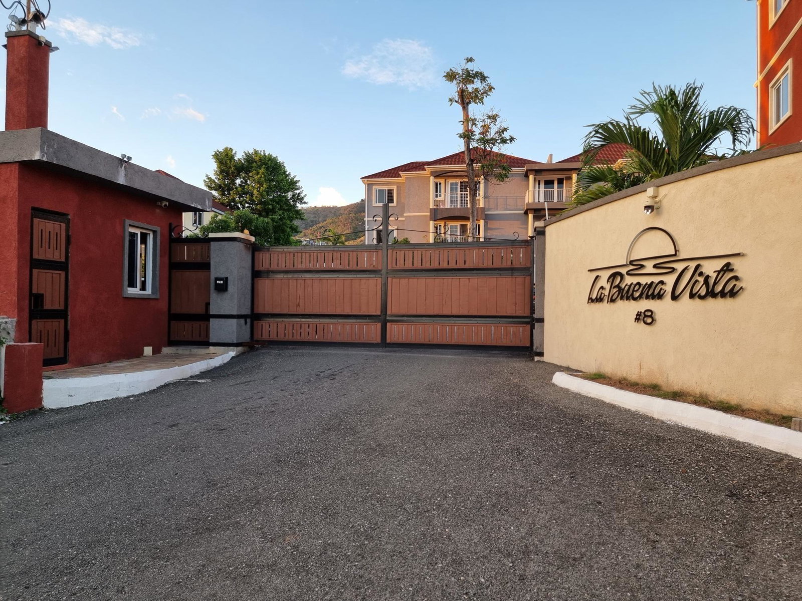 First image of Apt 11-8 Widcombe Drive in Kingston 6, St. Andrew, Jamaica - property is For Rent