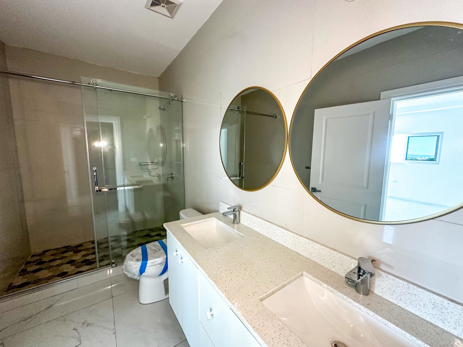 Sixth image of 15-26 Dulwich Drive in Kingston 8, St. Andrew, Jamaica - property is For Sale